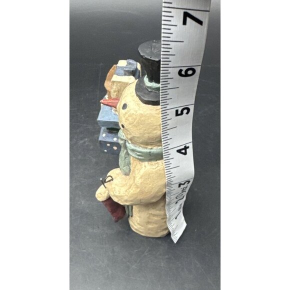 Greg Guedel Folk Art Snowman Holding Presents & Stocking 6.5” Christmas Signed - Picture 8 of 9